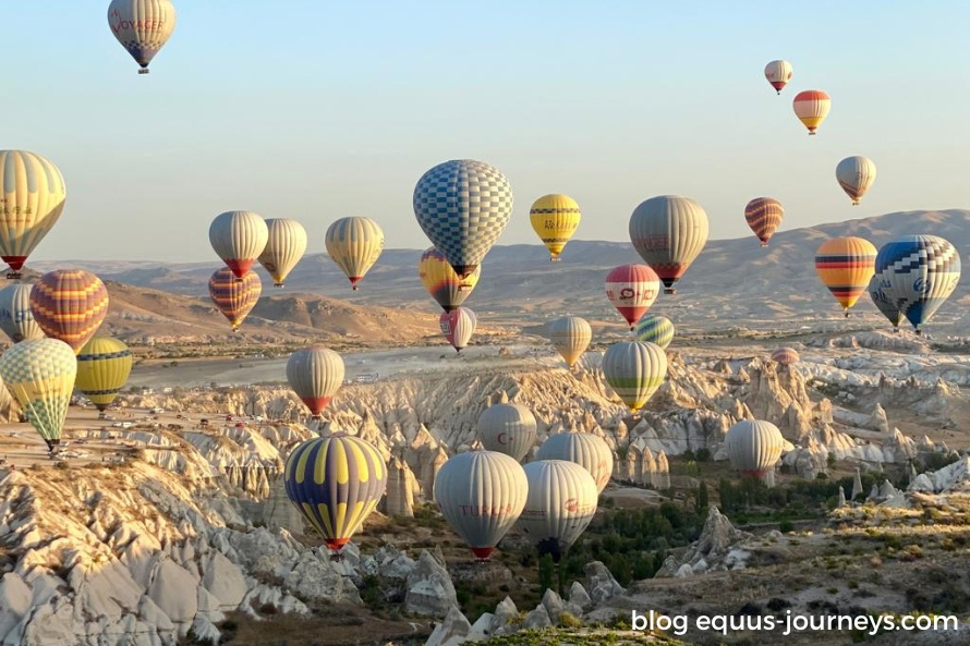 Ballons in the Turkish sky